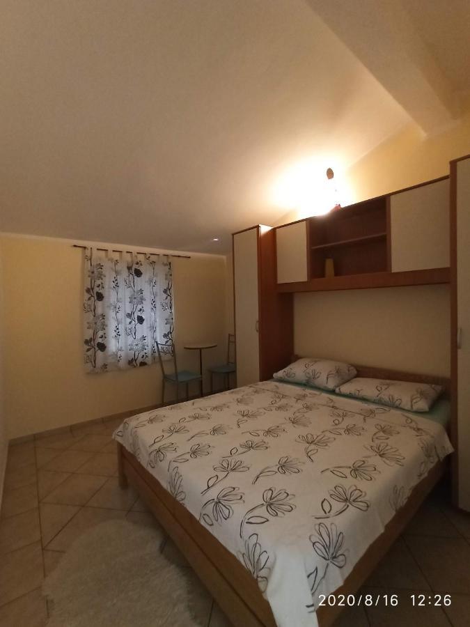 Apartmani Lun Вир Екстериор снимка
