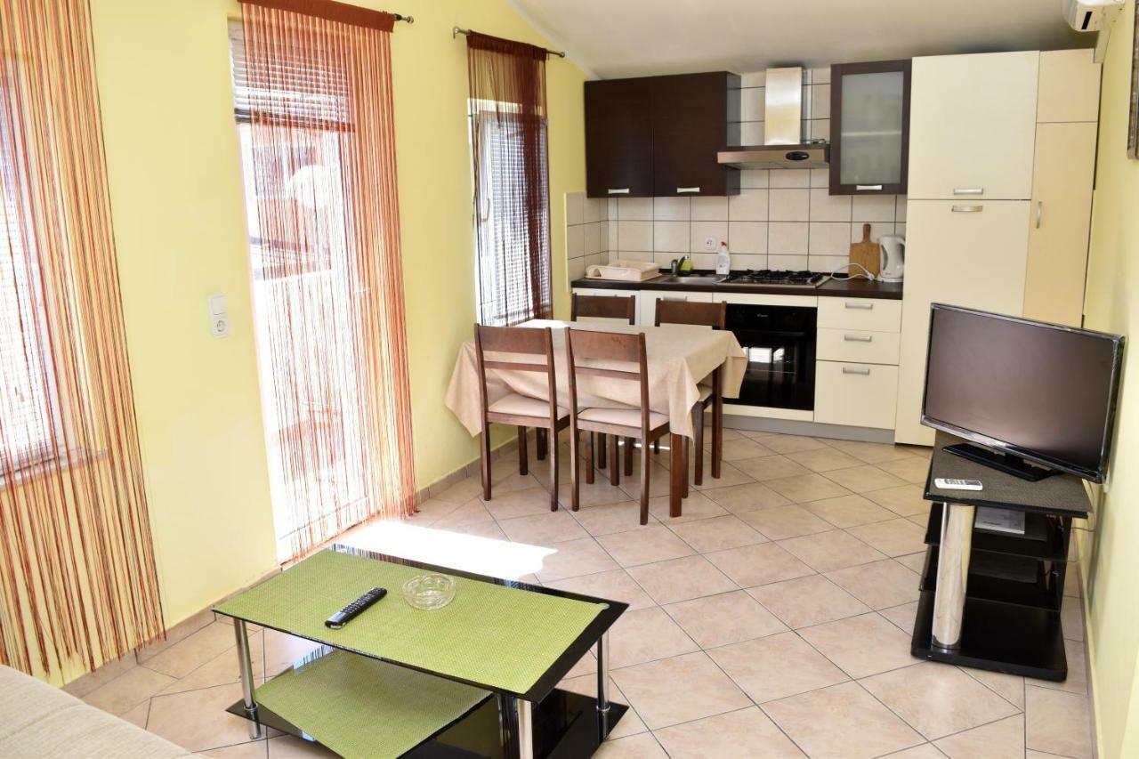 Apartmani Lun Вир Екстериор снимка