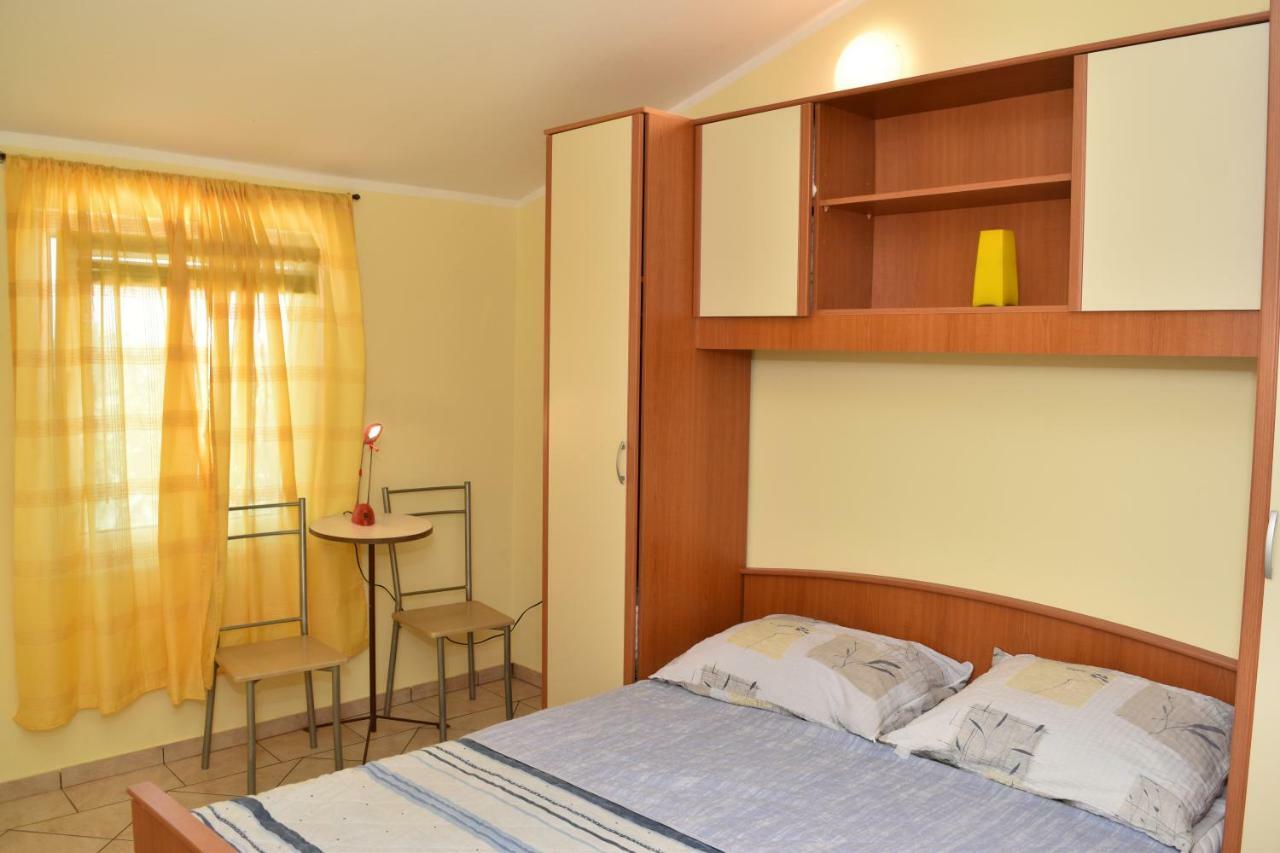 Apartmani Lun Вир Екстериор снимка